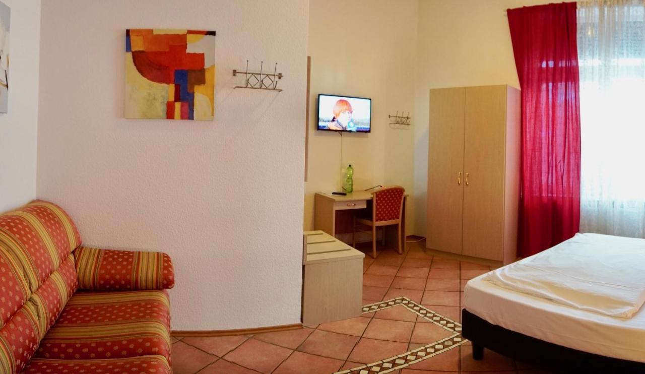 Hotel Aurelia Francfort-sur-le-Main Extérieur photo